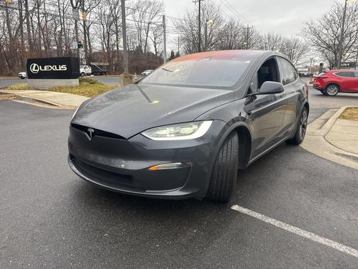 2024 Tesla Model X Long Range