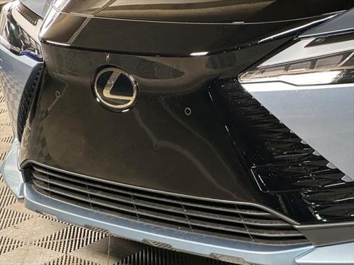 2025 Lexus RZ 450e Premium