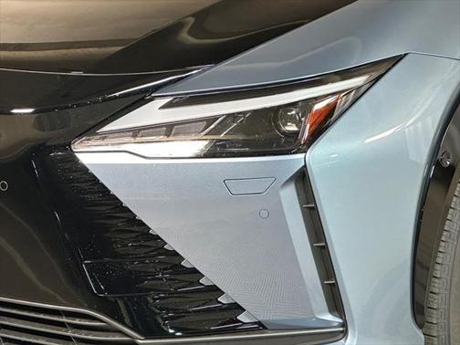 2025 Lexus RZ 450e Premium