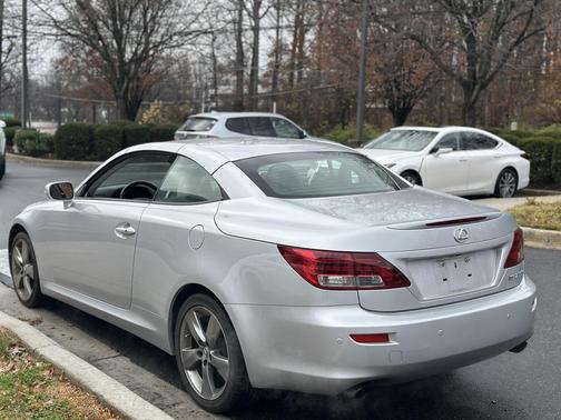 2011 Lexus IS 250C Base