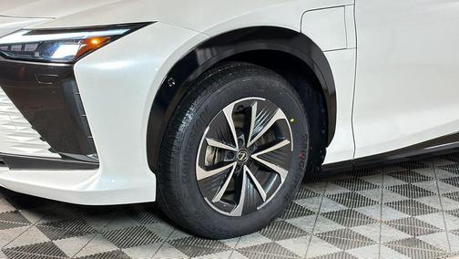 2023 Lexus RZ 450e Premium
