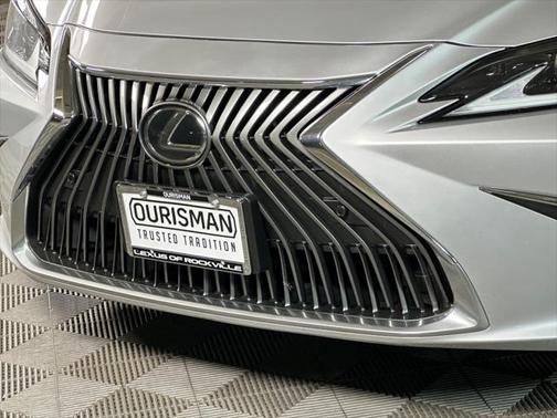 2021 Lexus ES 350 Base