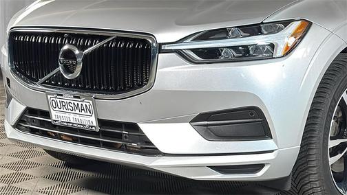 2020 Volvo XC60 T5 Momentum