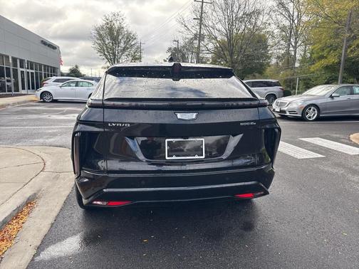 2025 Cadillac LYRIQ Sport