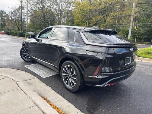 2025 Cadillac LYRIQ Sport