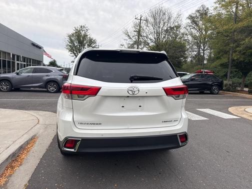 2017 Toyota Highlander Limited Platinum