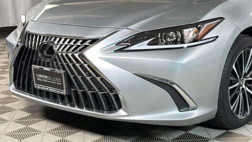 2023 Lexus ES 350 Base