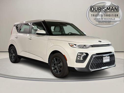 Snow White Pearl 2020 Kia Soul LX