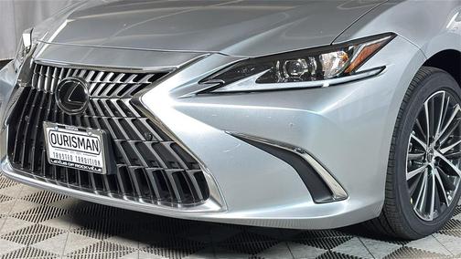 2025 Lexus ES 350 Base