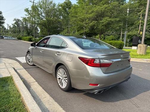 2016 Lexus ES 350 Base