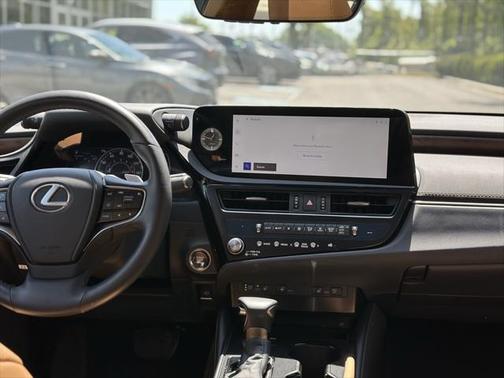 2024 Lexus ES 350 Premium