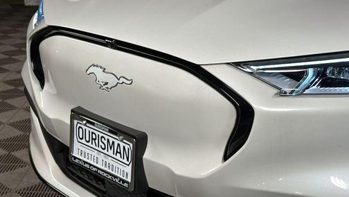 STAR WHITE MET TRI-COAT 2022 Ford Mustang Mach-E Premium