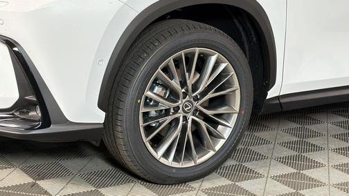 Ultra White 2026 Lexus NX 350h Luxury