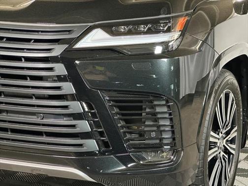 2023 Lexus LX 600 Luxury