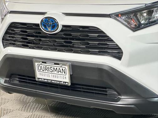 2021 Toyota RAV4 Hybrid LE