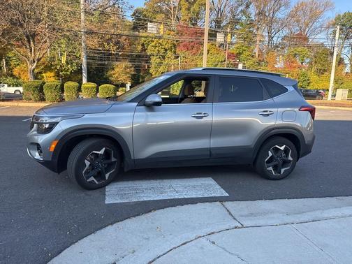 2024 Kia Seltos EX