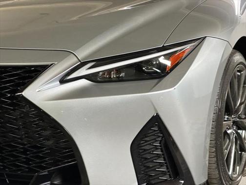 Iridium 2021 Lexus IS 350 Base