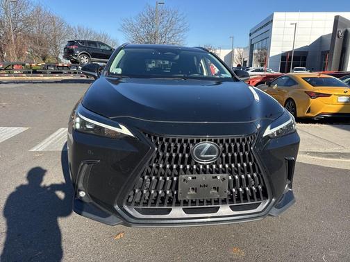2022 Lexus NX 350h Premium