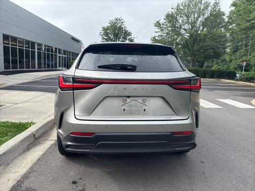 2022 Lexus NX 350h Premium