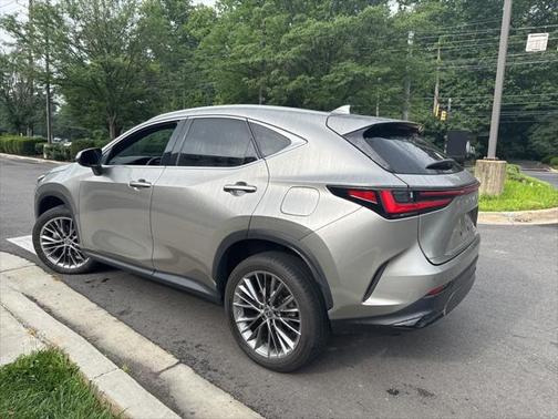 2022 Lexus NX 350h Premium