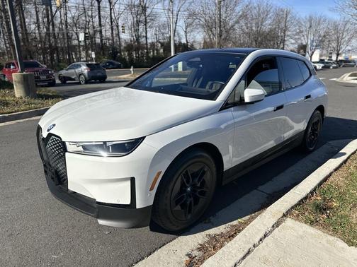 2024 BMW iX xDrive50