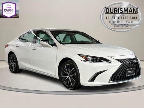 2023 Lexus ES 250 Base