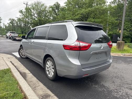 2017 Toyota Sienna Limited