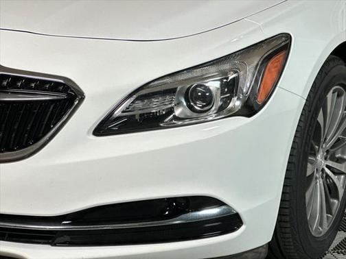 2018 Buick LaCrosse Essence