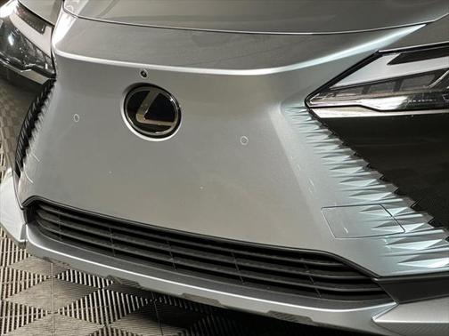 2025 Lexus RZ 450e Premium