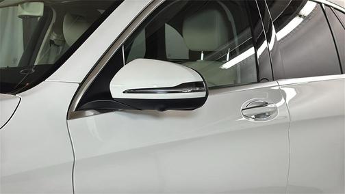 2020 Mercedes-Benz GLC 300 4MATIC