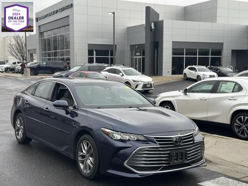 2020 Toyota Avalon XLE