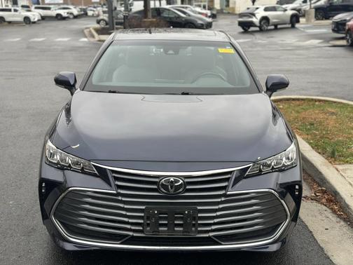 2020 Toyota Avalon XLE