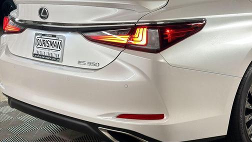 2025 Lexus ES 350 Ultra Luxury