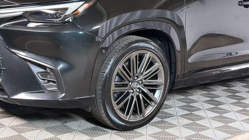 Caviar 2026 Lexus TX 550h+ Luxury