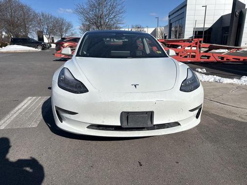 2020 Tesla Model 3 Standard Range