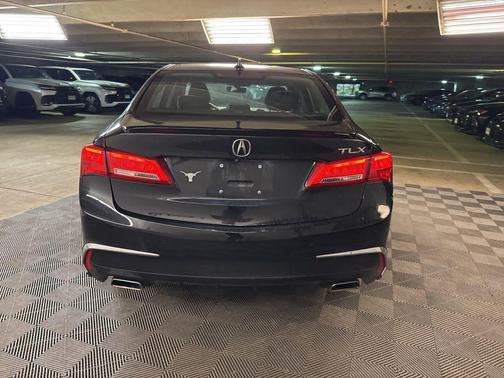 Crystal Black Pearl 2018 Acura TLX Base
