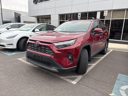 2023 Toyota RAV4 Hybrid Limited
