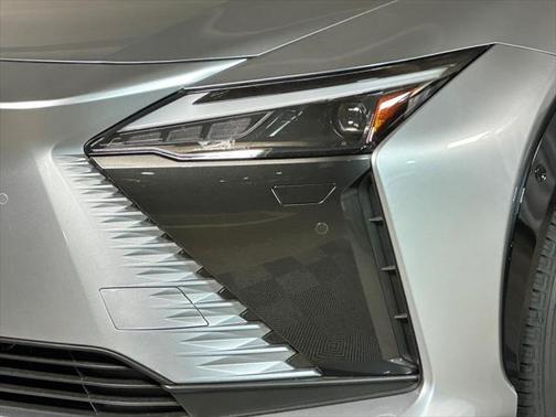 2025 Lexus RZ 450e Premium