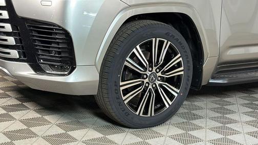 2026 Lexus LX 600 Luxury