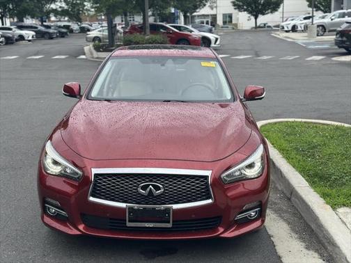 2016 INFINITI Q50 Hybrid Base