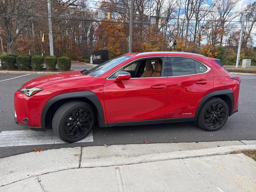 2021 Lexus UX 250h Base