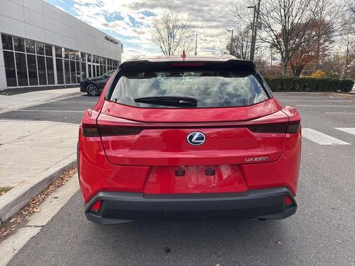 2021 Lexus UX 250h Base
