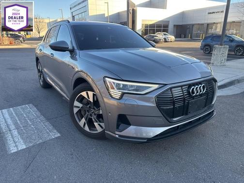 2022 Audi e-tron Premium