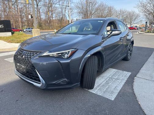 Cloudburst Gray 2023 Lexus UX 250h Base