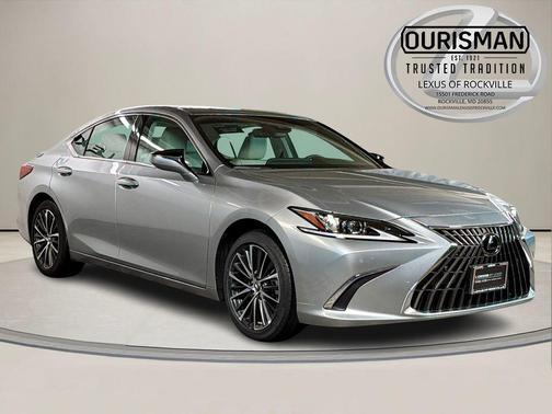 2025 Lexus ES 300h Base