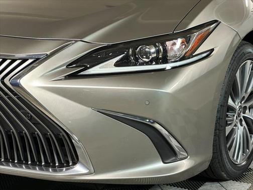2019 Lexus ES 350 Base