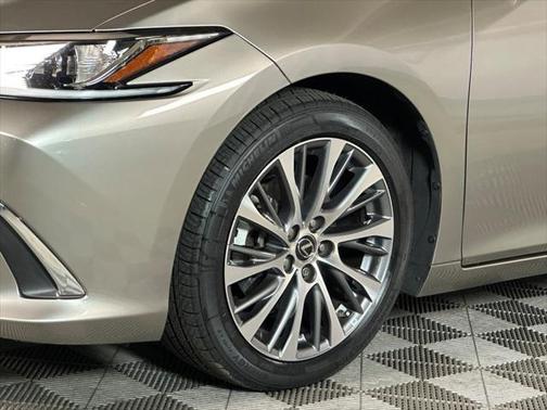 2019 Lexus ES 350 Base