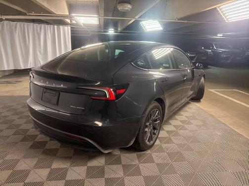 2025 Tesla Model 3 Long Range