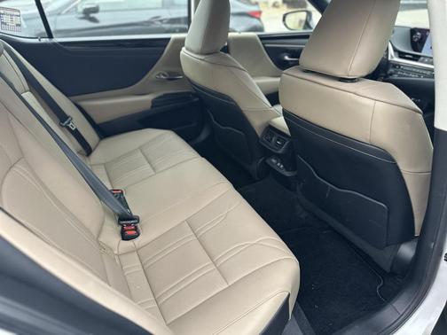 2020 Lexus ES 350 Luxury