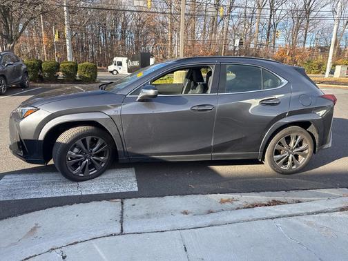 2023 Lexus UX 250h F Sport